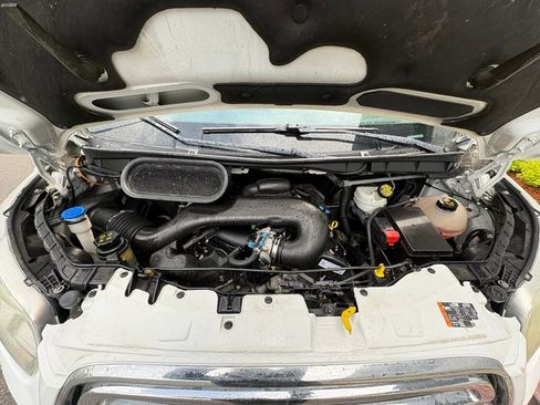Used 2017 Ford Transit 150 XLT RWD image 29