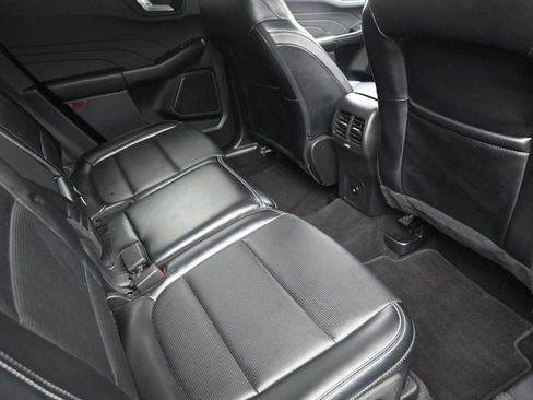 Used 2023 Ford Escape Platinum AWD/4WD image 10