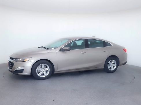 Used 2024 Chevrolet Malibu LT image 15