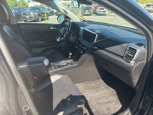 Used 2020 Kia Sportage EX AWD/4WD image 12