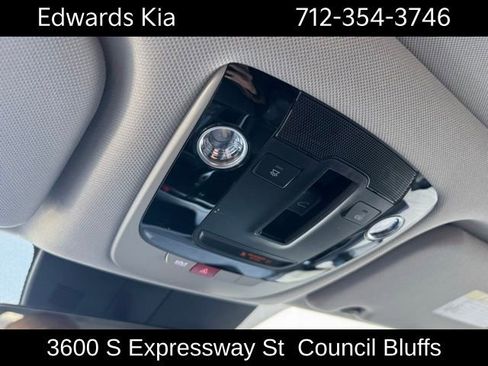 New 2025 Kia Sorento EX w/ Panoramic Sunroof Package image 28
