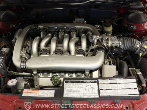 Used 1993 Ford Taurus SHO image 3