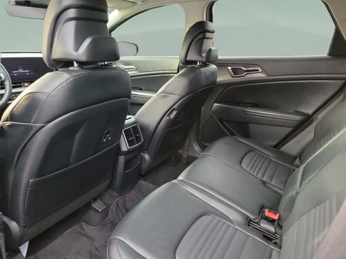 Certified 2023 Kia Sportage SX FWD image 17