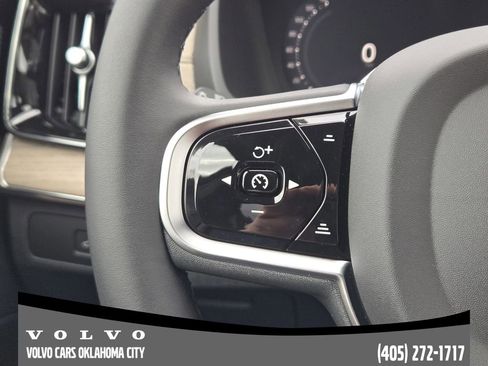 New 2026 Volvo XC90 B6 Plus w/ Protection Package Premier image 26