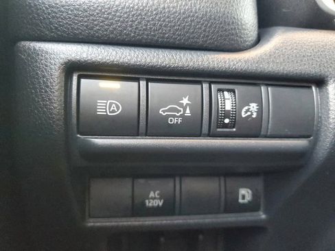 Used 2025 Toyota Land Cruiser image 28