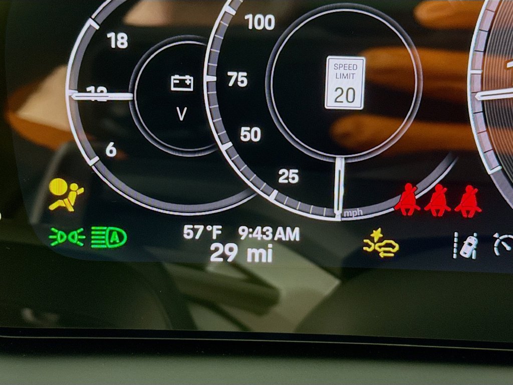 Certified 2026 Porsche Cayenne AWD/4WD image 13
