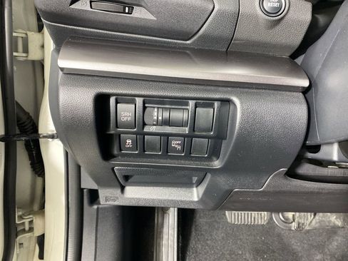 Used 2019 Subaru Crosstrek 2.0i Limited w/ Popular Package #4 image 21