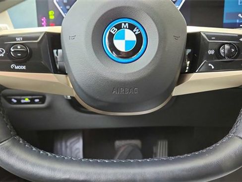 Used 2025 BMW iX xDrive50 image 41