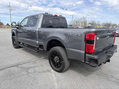 New 2026 Ford F250 4x4 Crew Cab Super Duty image 6