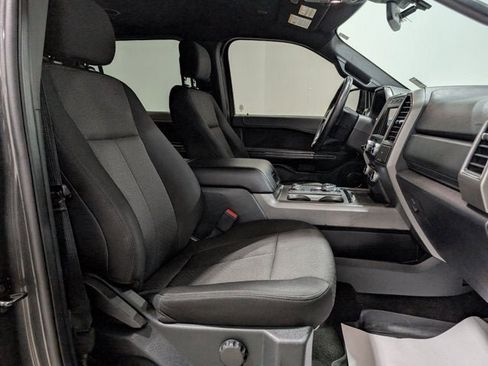 Used 2020 Ford Expedition XLT w/ FX4 Off-Road Package image 25