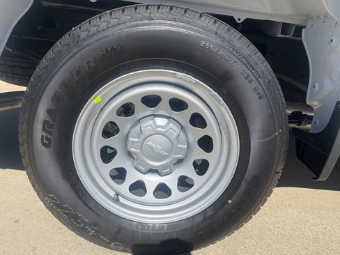 New 2026 Chevrolet Silverado 1500 W/T RWD image 4