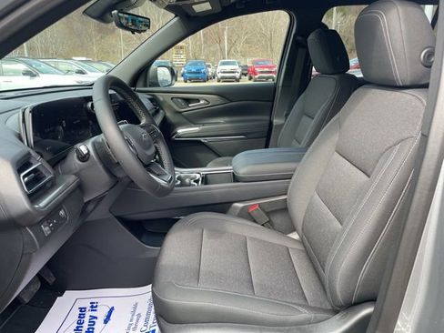 New 2026 Chevrolet Traverse LT w/ Midnight/Sport Edition image 17