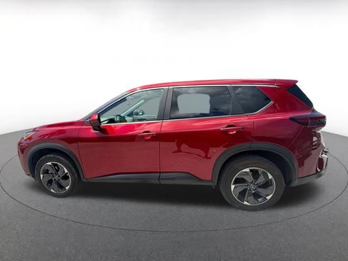 Used 2025 Nissan Rogue SV AWD/4WD image 10