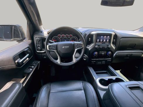 Used 2020 Chevrolet Silverado 1500 RST AWD/4WD image 6