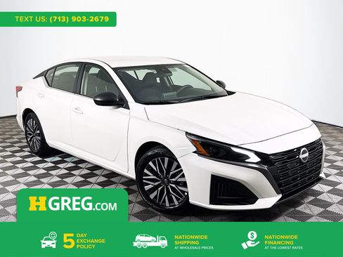 Used 2026 Nissan Altima 2.5 SV FWD image 1