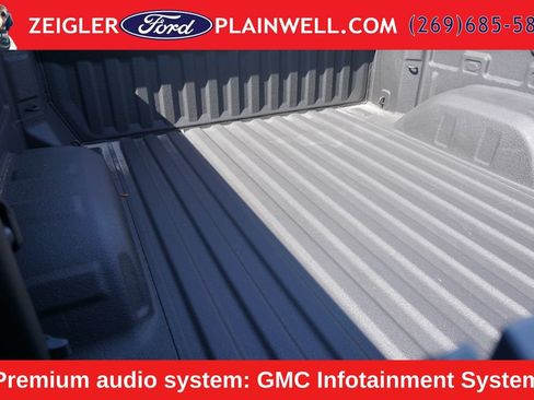 Used 2023 GMC Sierra 1500 SLE AWD/4WD image 10