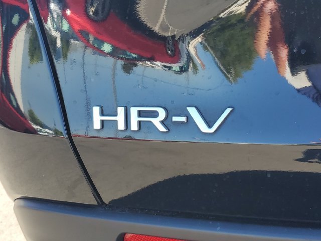 Certified 2024 Honda HR-V LX image 7