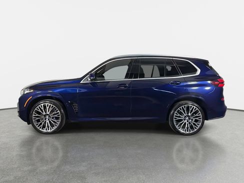 Used 2024 BMW X5 xDrive40i AWD/4WD image 6