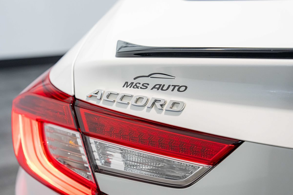 Used 2022 Honda Accord Sport image 11