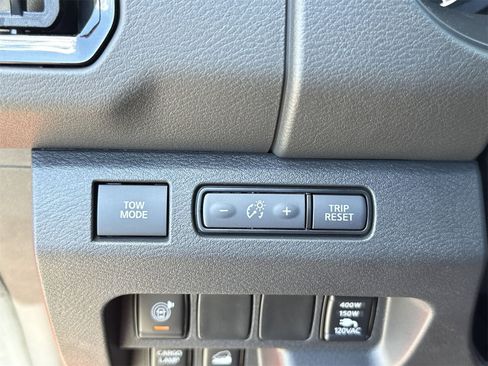 New 2025 Nissan Frontier PRO-4X w/ Pro Convenience Package image 15