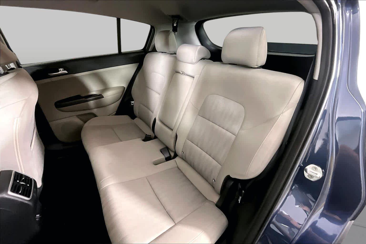 Used 2022 Kia Sportage LX FWD image 17