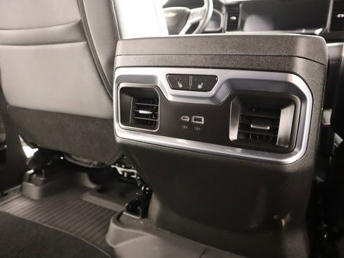 Used 2025 Chevrolet Silverado 1500 LTZ image 17