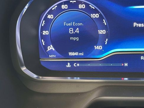 Used 2024 Chevrolet Tahoe Premier w/ Premium Package image 24