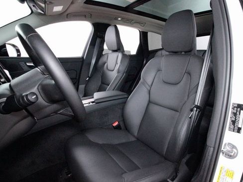 Used 2024 Volvo XC60 T8 Plus w/ Climate Package image 19