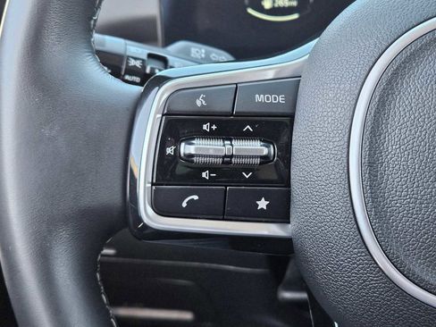 Used 2024 Kia Sorento SX image 26