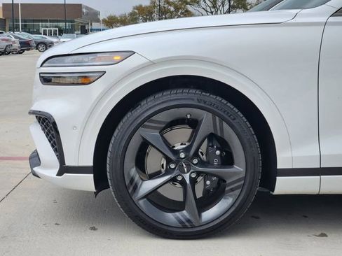 Used 2026 Genesis GV70 3.5T Sport Prestige image 6