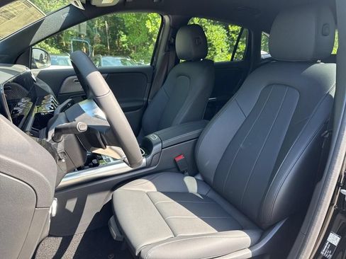 Used 2026 Mercedes-Benz GLA 250 4MATIC image 4