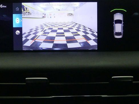 Used 2025 Genesis G80 2.5T image 11