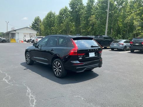 Used 2024 Volvo XC60 B5 Plus w/ Climate Package AWD/4WD image 7