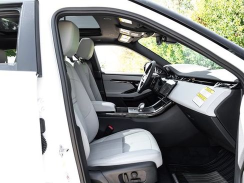 New 2026 Land Rover Range Rover Evoque S AWD/4WD image 45