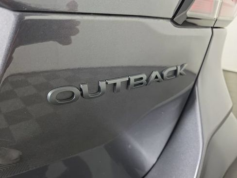Certified 2025 Subaru Outback Onyx Edition AWD/4WD image 11