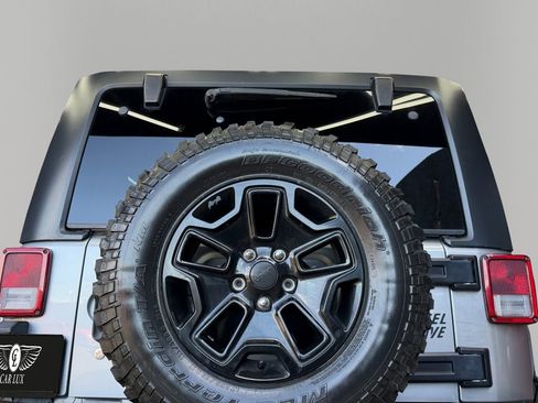 Used 2017 Jeep Wrangler Sport AWD/4WD image 15
