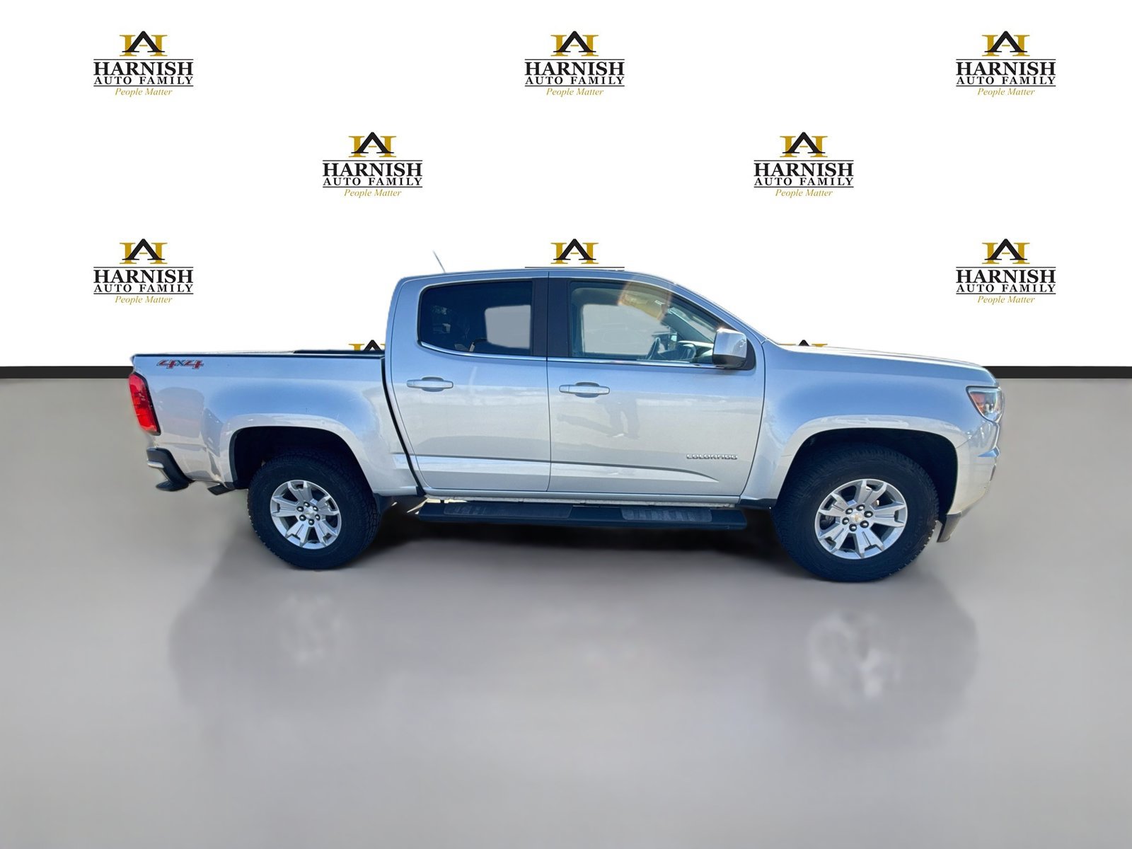Used 2018 Chevrolet Colorado LT AWD/4WD image 6