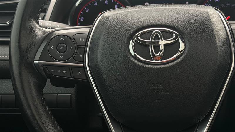 Used 2019 Toyota Camry XSE FWD image 31