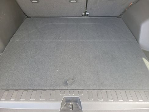 Used 2024 Chevrolet Equinox LS w/ LS Convenience Package image 12