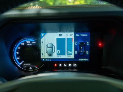 Used 2024 Ford Bronco Badlands AWD/4WD image 22