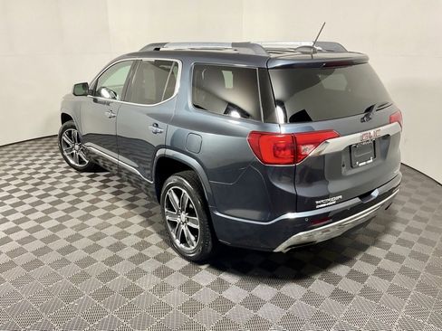 Used 2019 GMC Acadia Denali image 11