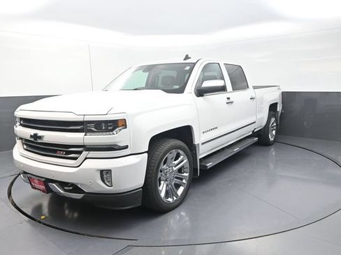 Used 2018 Chevrolet Silverado 1500 LTZ Z71 w/ LTZ Plus Package AWD/4WD image 3
