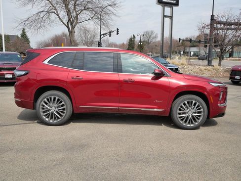 New 2026 Buick Enclave Avenir w/ Super Cruise Package AWD/4WD image 19