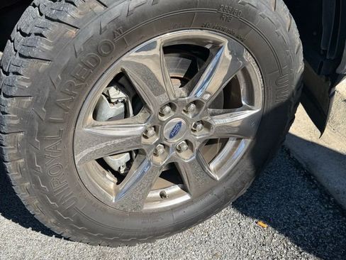 Used 2020 Ford F150 XLT w/ Equipment Group 302A Luxury image 11