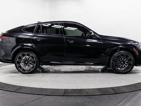 Used 2021 BMW X6 M w/ Competition Package image 28