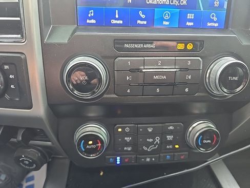 Used 2020 Ford F250 Platinum w/ FX4 Off-Road Package image 13