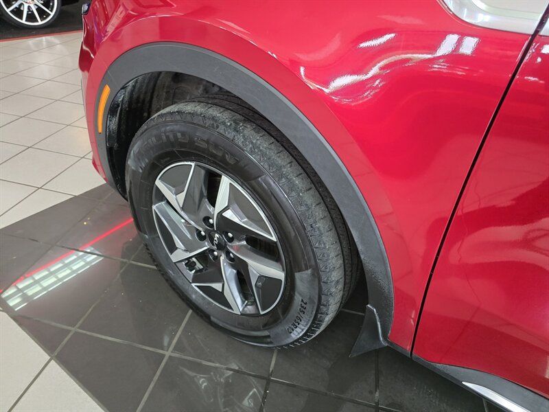 Used 2022 Kia Sorento S AWD/4WD image 46