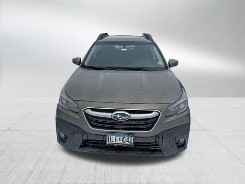 Used 2022 Subaru Outback Premium image 8