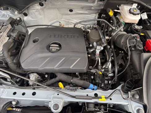 Used 2025 Buick Encore GX Preferred FWD image 31