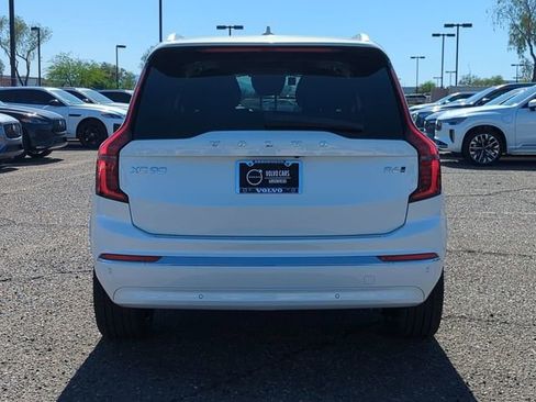 Used 2025 Volvo XC90 B6 Ultra w/ Protection Package Premier image 7